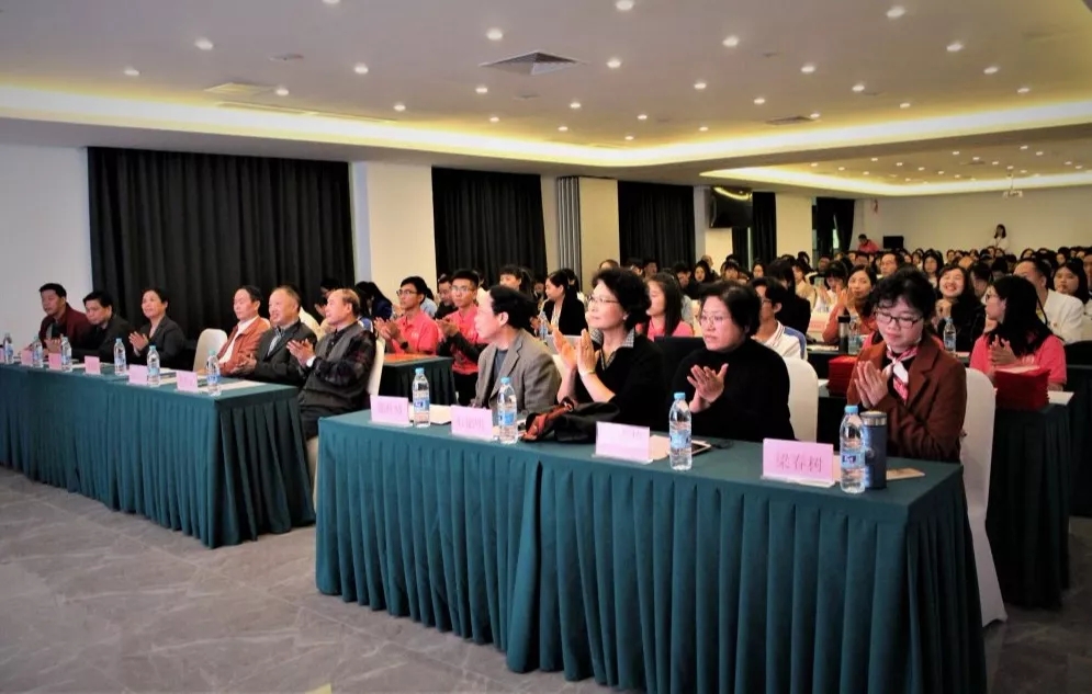 23c0a4aaffc29f9a4ce9133eabb566f