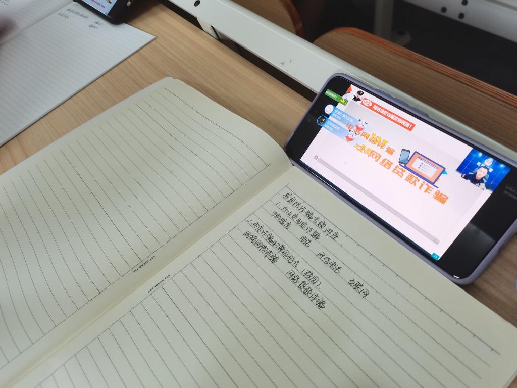 aee8a9bb72c9fd03a170ebf31ffa573