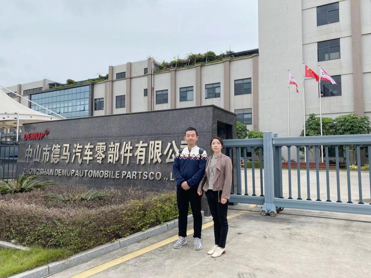 说明: 8b3dbbf59334affa1a1b6c9bae74436