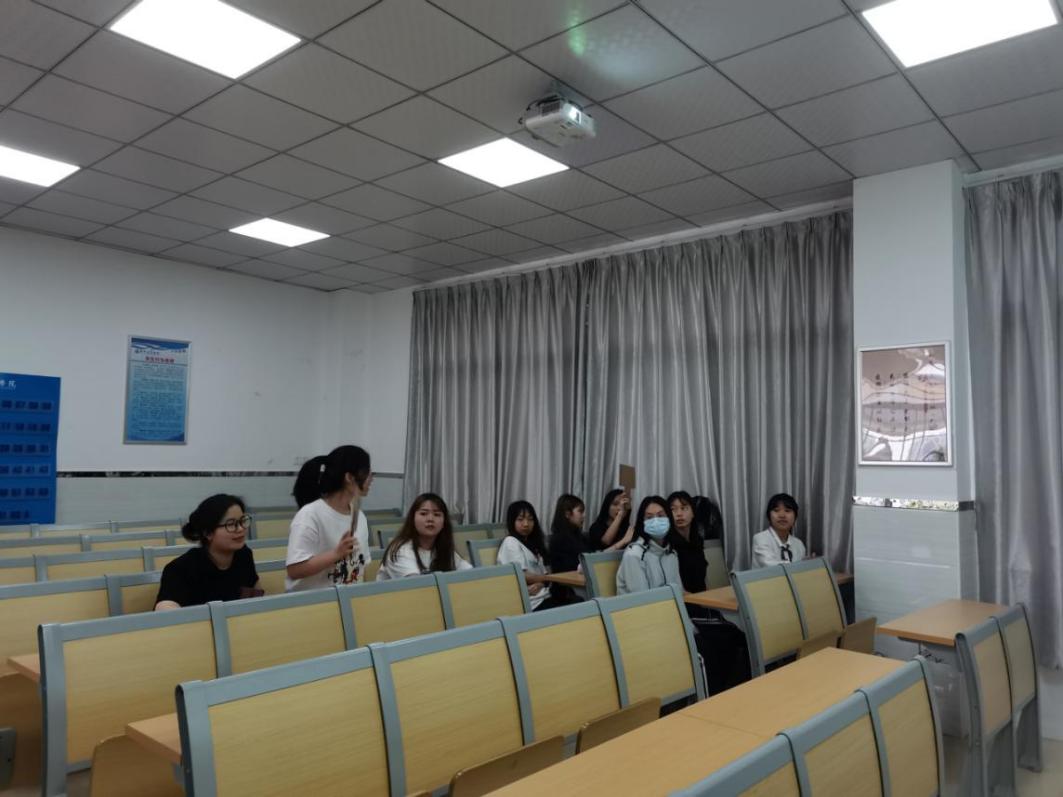 0712c42e2204f14695b3767566367ba9_