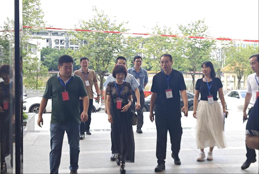 学校顺利完成2024年下半年全国计算机等级考试考务工作