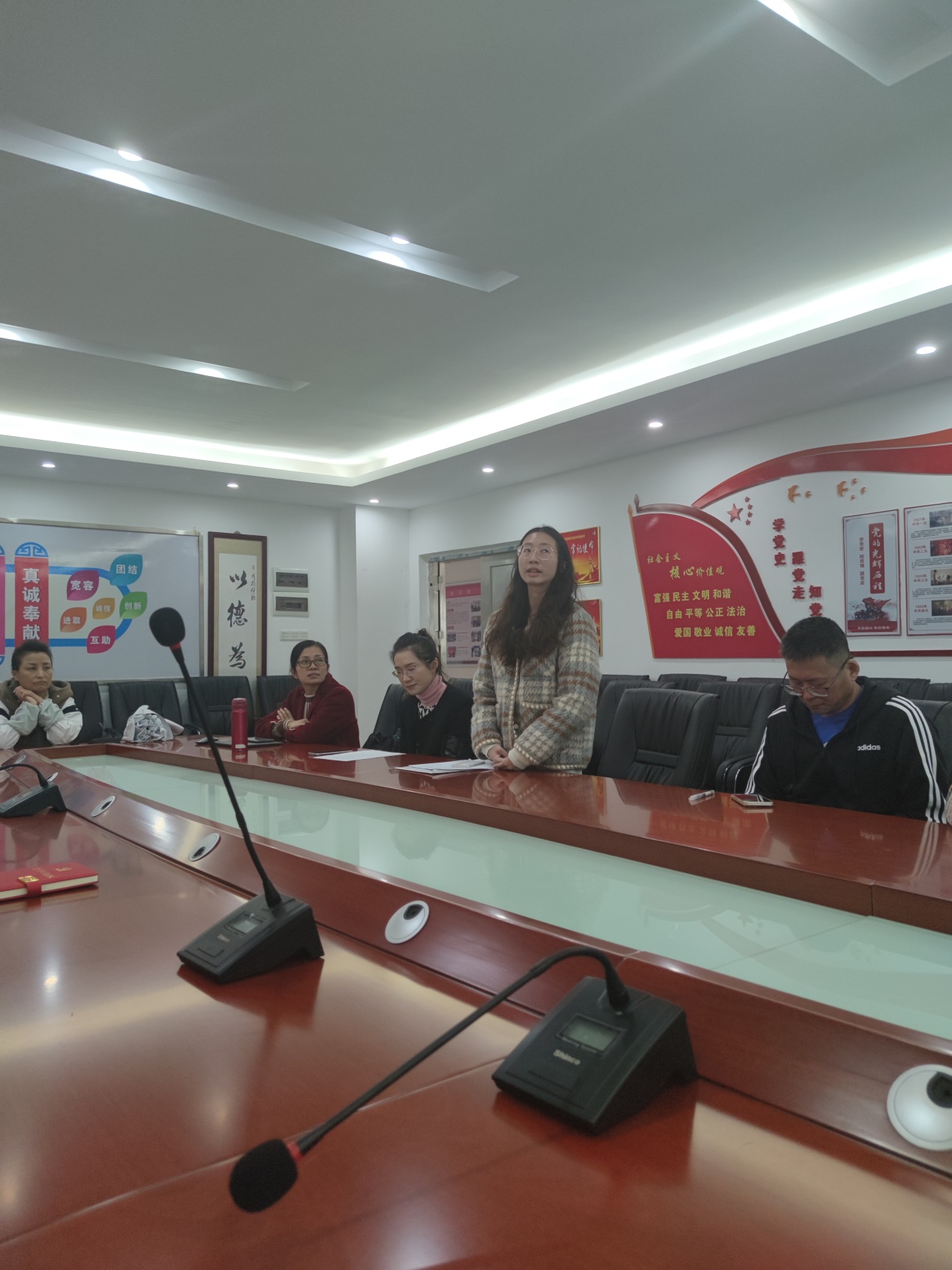 说明: C:\Users\ADMINI~1\AppData\Local\Temp\WeChat Files\03a30c864bd585c09e8c18069022f1c.jpg