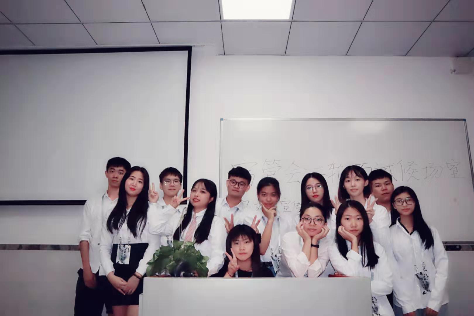 说明: C:\Users\ADMINI~1\AppData\Local\Temp\WeChat Files\9fce87dd1e54e12b312bee04cf6c9dc.jpg