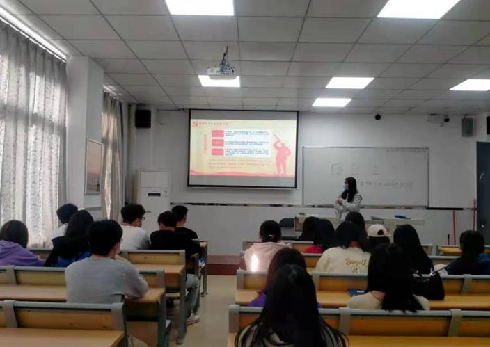 说明: ee291b55d251a99a4b1336d0c48500d