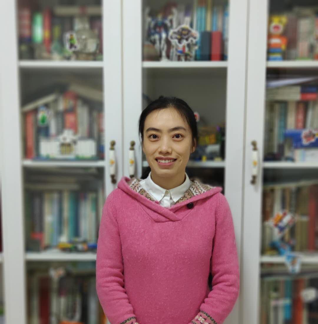 我最喜欢的老师 外语系 赵卿