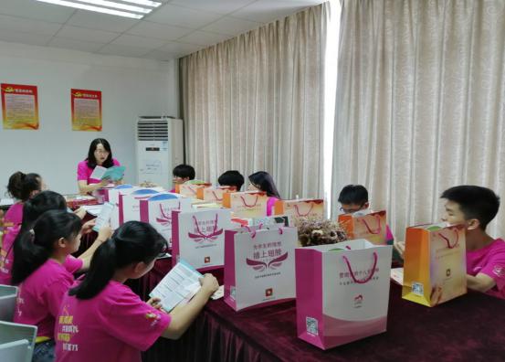 fba3de39a3eede8ae960ede42e1e286