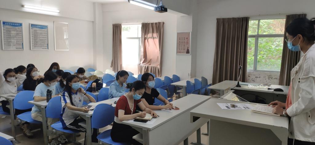 说明: _cgi-bin_mmwebwx-bin_webwxgetmsgimg__&MsgID=4626134652647182096&skey=@crypt_3f361e69_3899e26b2db1757cd97bab5c33eccf21&mmweb_appid=wx_webfilehelper