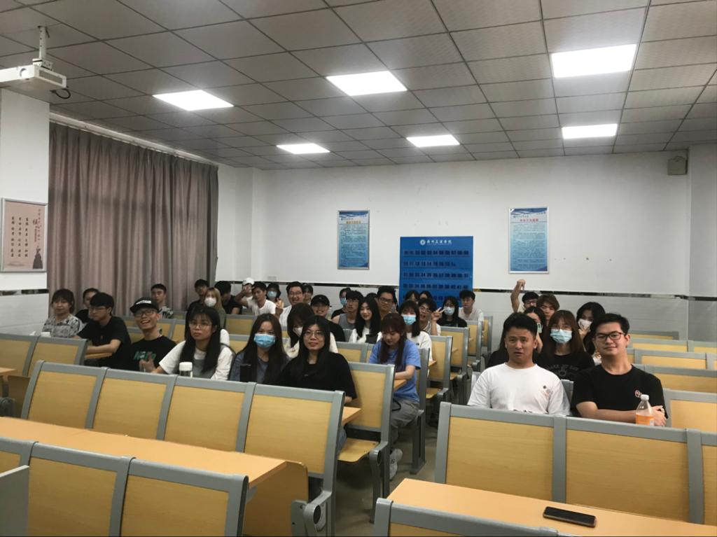 2021-05-07 14:05:10.093000