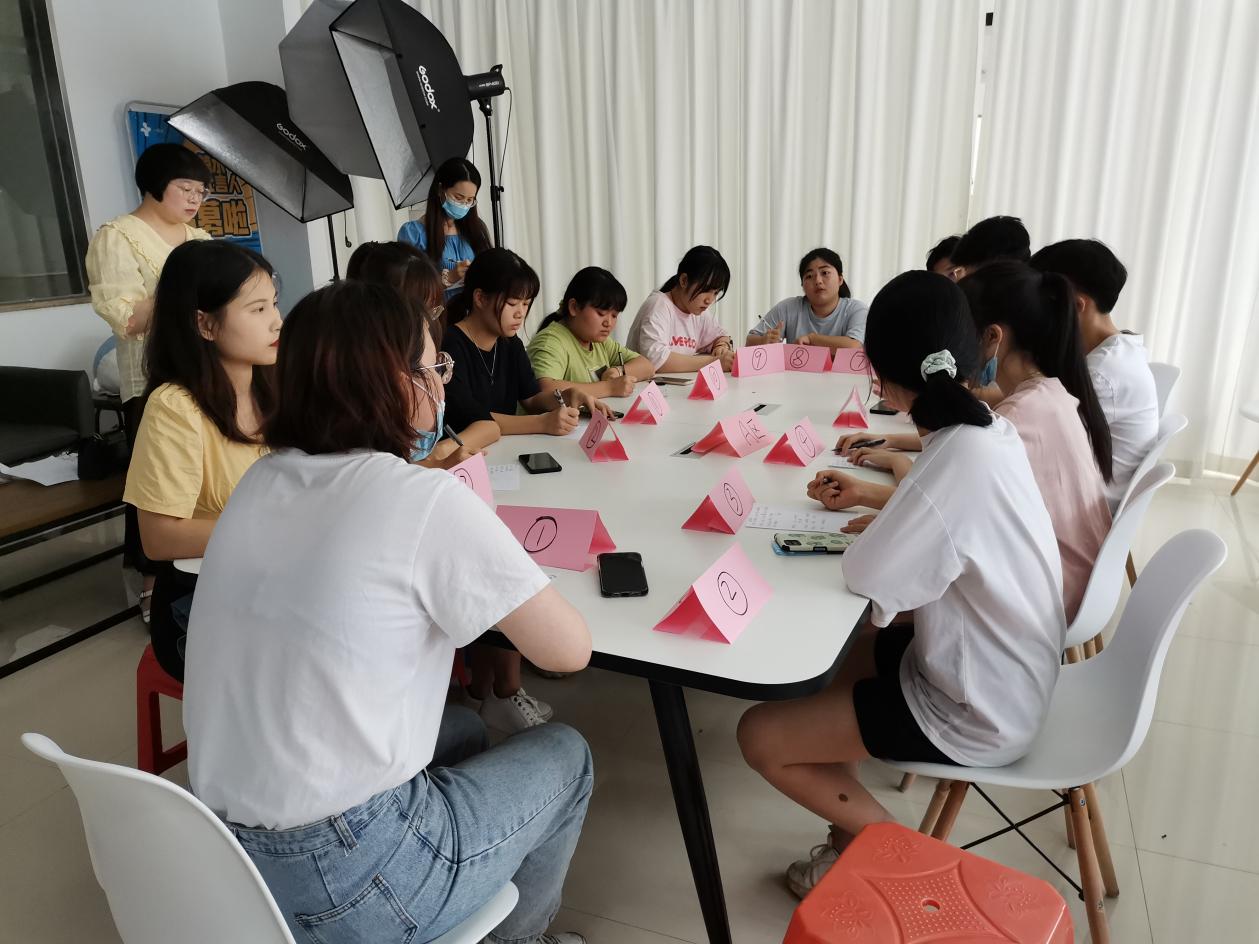 51b2d364f9f4b86e98f46f383b5781a